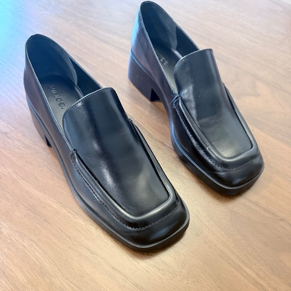 Vince loafers US 7.5/EU 38 Black - Picture 3 of 7